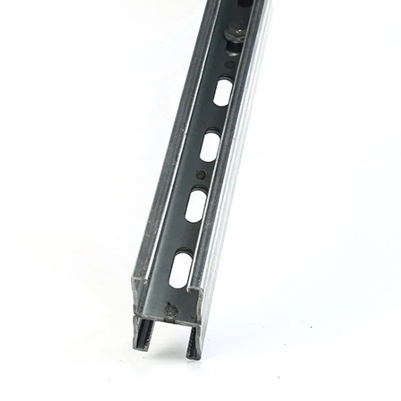 防腐 40-275 GSM ガルブ ホットディプユニストラットチャンネル 1-5/8 